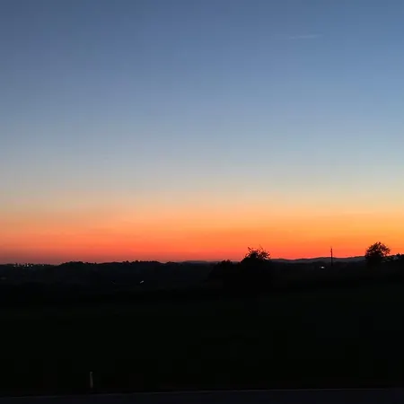 Nord Mit Balkon 아파트 *