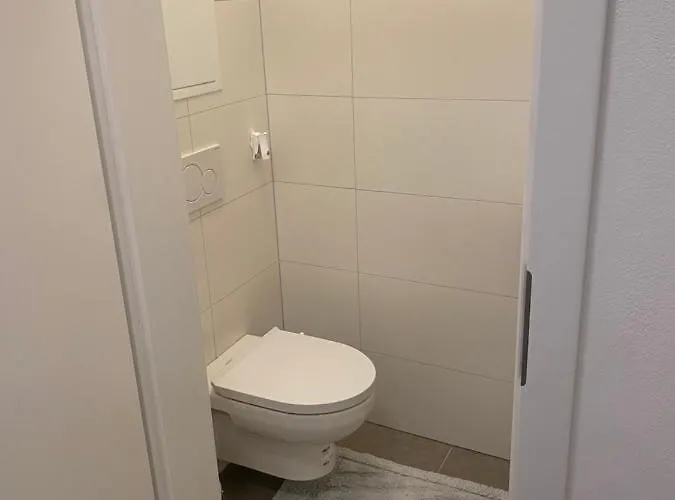 Nord Mit Balkon 아파트 Herzogsdorf